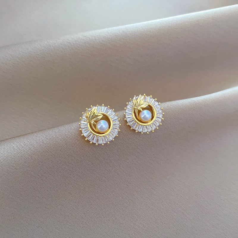Elegant Pearl & Crystal Leaf Necklace and Earrings Set