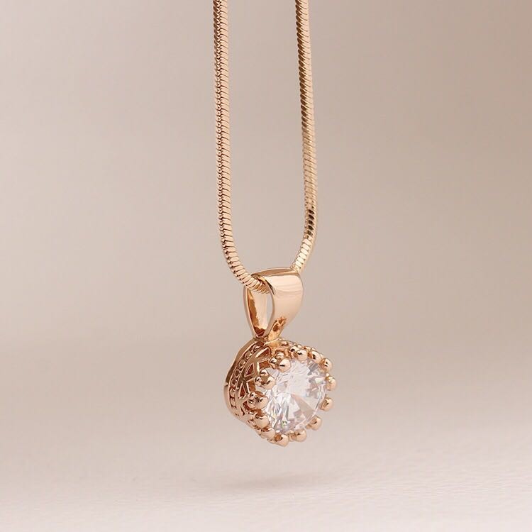 Rose Gold Crown Pendant Necklace