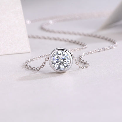 Platinum-plated sterling silver necklace with moissanite stone