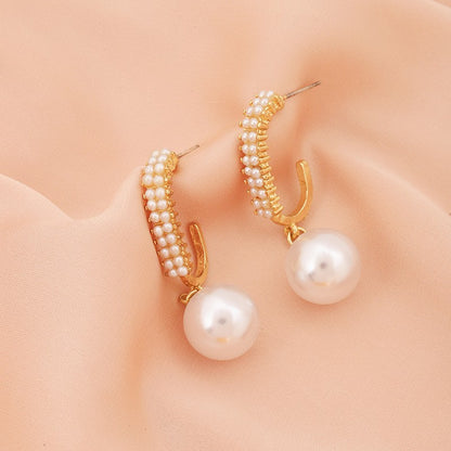 Pearl Drop Earrings – Free Gift